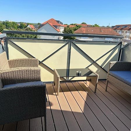Gemuetliche Neurenovierte Dachgeschosswohnung Erfurt Buitenkant foto