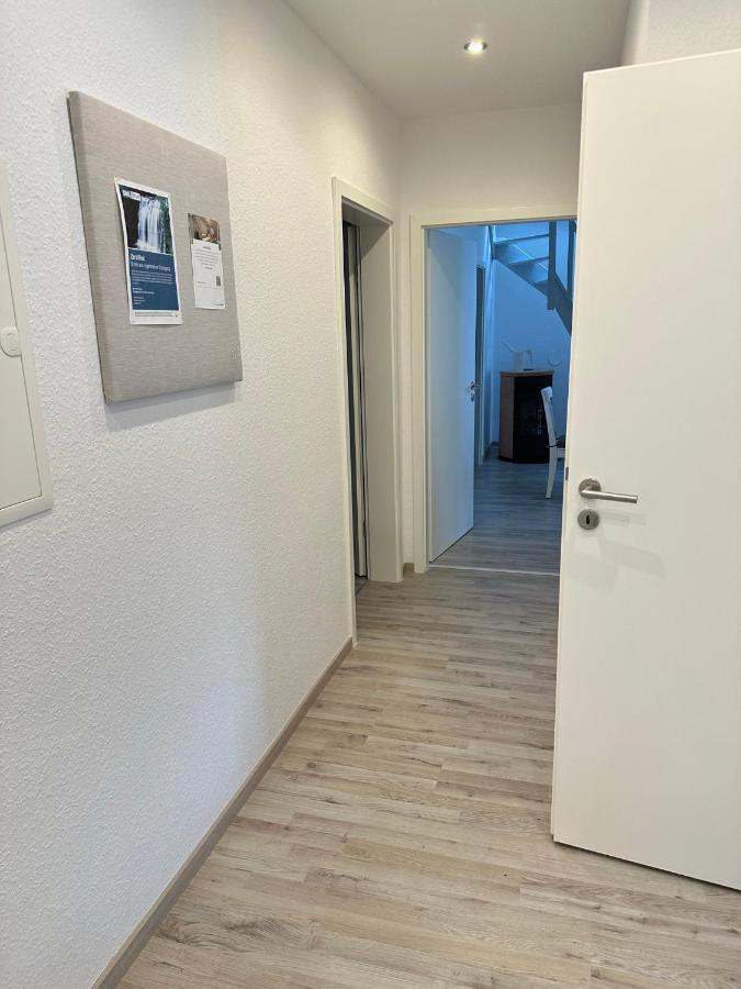 Gemuetliche Neurenovierte Dachgeschosswohnung Erfurt Buitenkant foto